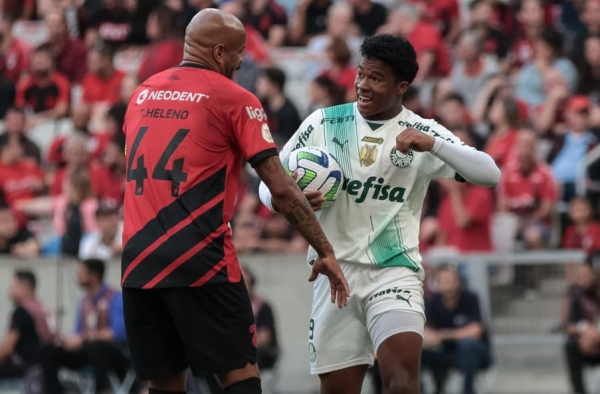 Seneme admite que Palmeiras foi prejudicado por não expulsão de Zé Ivaldo