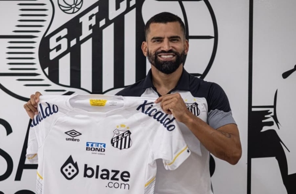 SEXTO REFORÇO! Santos anuncia volante Tomás Rincón