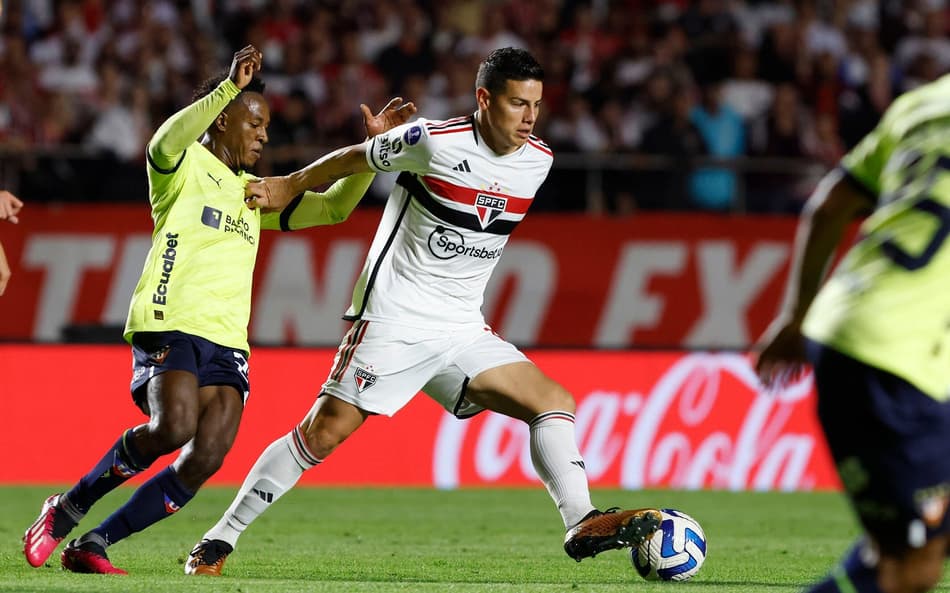 Sina de James Rodríguez? ‘Vilão’ em eliminação, jogador ainda não teve resultados positivos no São Paulo