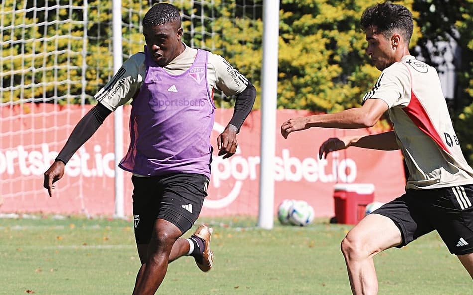 Somente um treino com todo o elenco antes de enfrentar o Sport e viagem: como será a programação do São Paulo nesta semana