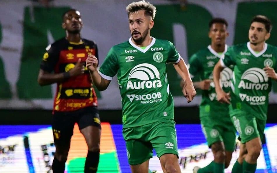 Sport x Chapecoense: onde assistir ao vivo, escalações e horário do jogo pela Série B