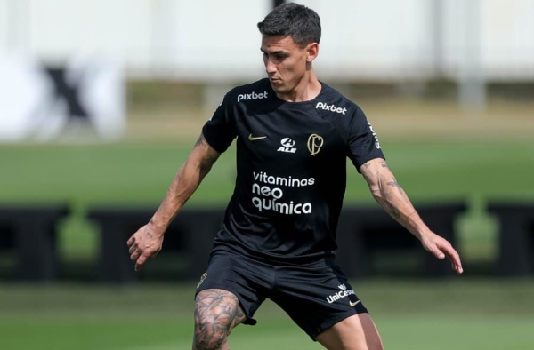 Trio retorna, e Corinthians vai com força máxima diante do Coritiba; veja provável escalação