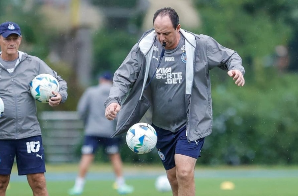 Veja provável escalação do Bahia para enfrentar o Inter após último treino