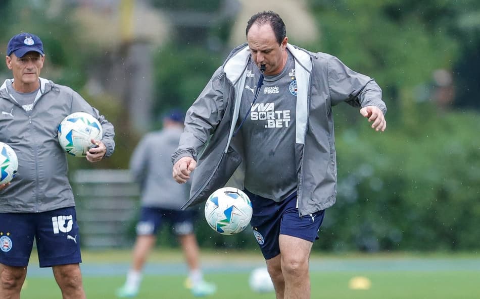 Veja provável escalação do Bahia para enfrentar o Inter após último treino