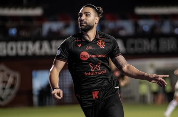 Vitória x Tombense: onde assistir, prováveis escalações e horário do jogo pela Série B