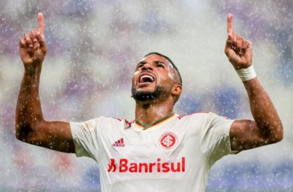 Wanderson valoriza ponto conquistado pelo Internacional na estreia do Brasileirão