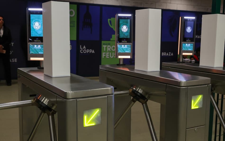 WTorre rebate Palmeiras sobre implementação de biometria facial em todo o Allianz Parque; clube diz que barrará torcedores