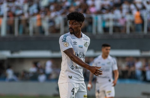 Zagueiro do Santos é investigado, mas nega suposta participação em esquema de manipulação de jogos