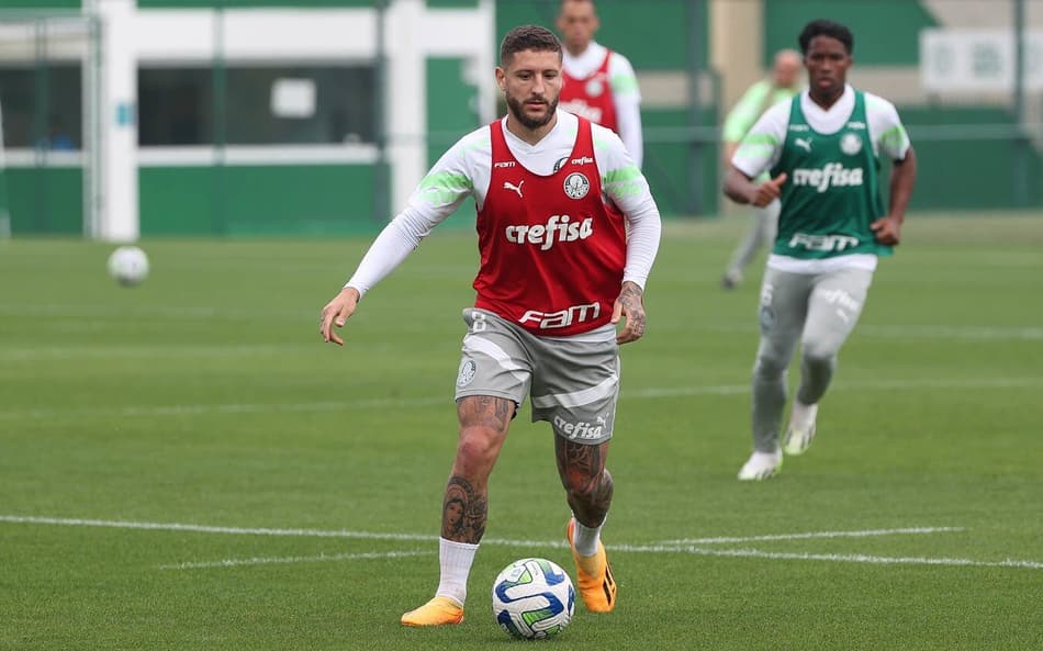 Zé Rafael treina, e Palmeiras inicia preparação para a decisão pela Copa do Brasil