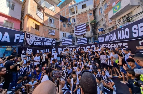 Botafogo viaja para o Mundial de Clubes neste domingo; torcida promete festa