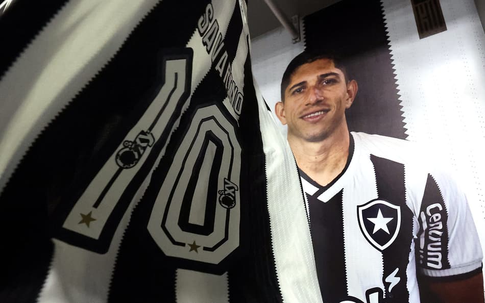 Com retorno de Savarino, Botafogo está escalado para duelo com a Universidad de Chile