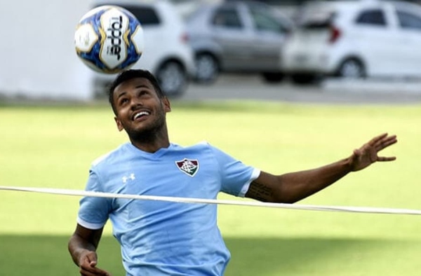 Ex-Fluminense e Vitória é preso no MS por envolvimento com tráfico de drogas