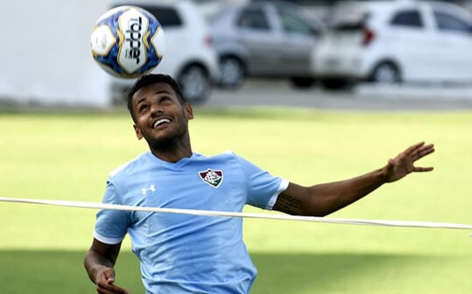 Ex-Fluminense e Vitória é preso no MS por envolvimento com tráfico de drogas