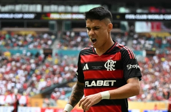 Flamengo sofre com erros diante do Bayern e vai contra discurso pré-jogo