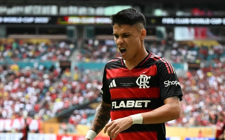 Flamengo sofre com erros diante do Bayern e vai contra discurso pré-jogo