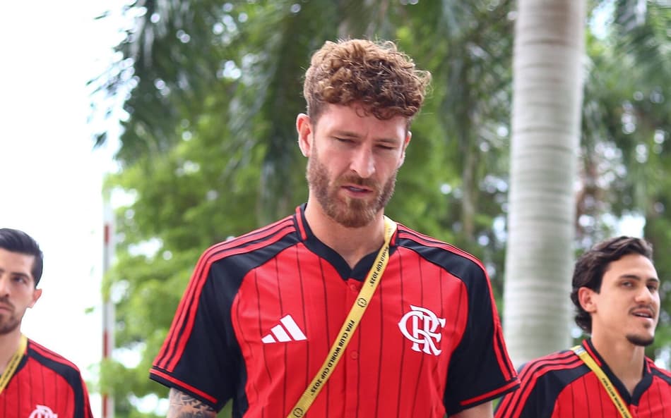 Léo Pereira comenta postura do Bayern contra o Flamengo: ‘Não tivemos surpresa’