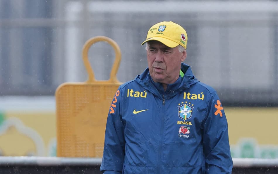Ancelotti pede, e Seleção Brasileira tem novo integrante na comissão técnica