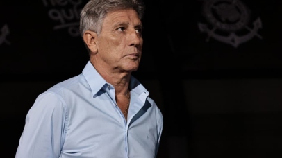 Após veto no passado, Renato Gaúcho agora aprova retorno de John Kennedy ao Fluminense