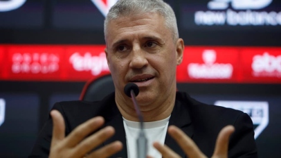 Assista ao vivo à coletiva de Hernán Crespo, após vitória do São Paulo
