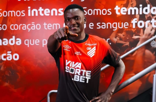 Athletico mira futebol sul-americano e prepara pacote de reforços para a Série B