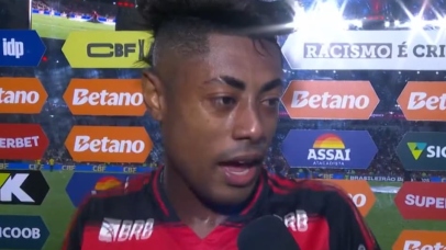Bruno Henrique revela fala de árbitro que contradiz decisão de campo: ‘É expulsão’
