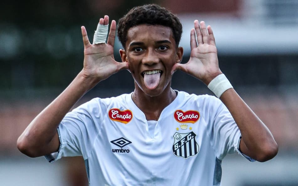 Cleber Xavier elogia Robinho Jr e destaca semelhanças com Neymar