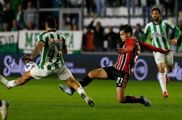 Com boa atuação no Brasileirão, Bobadilla busca redenção no São Paulo após polêmica