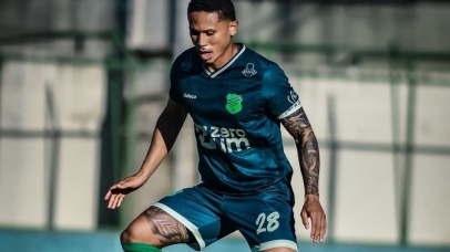 Com sondagens do Brasil e da Ásia, destaque do Floresta pode deixar o clube