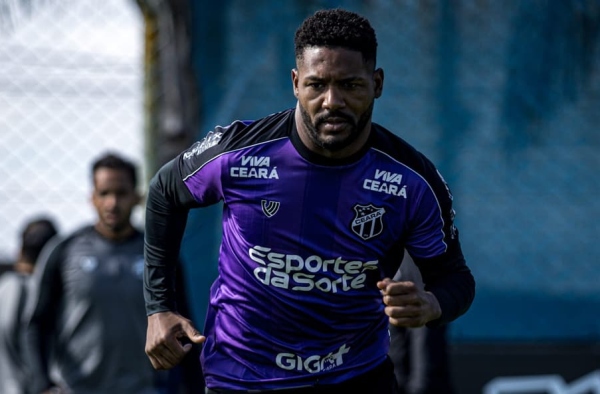 Confira a provável escalação do Ceará contra o Internacional