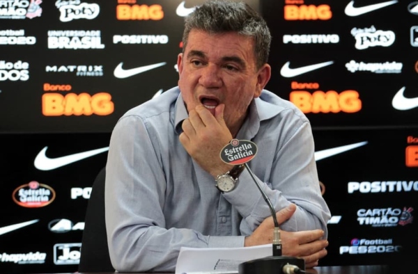 Conselheiros articulam denúncia contra Andrés Sanchez e agitam política do Corinthians