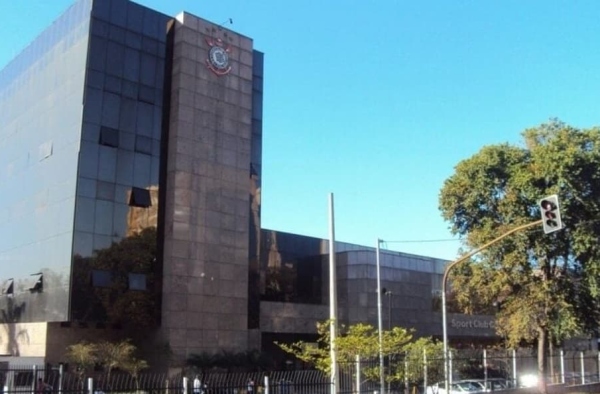 Conselho do Corinthians registra boletim após vazamento de fatura corporativa