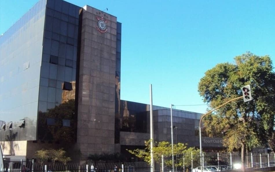 Conselho do Corinthians registra boletim após vazamento de fatura corporativa
