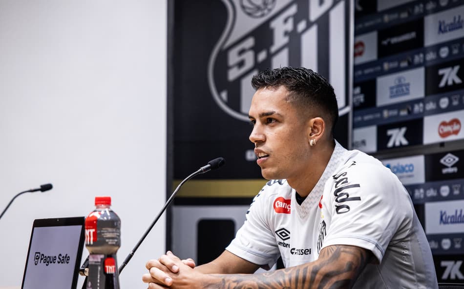 Corinthians? Igor Vinícius explica por que escolheu o Santos