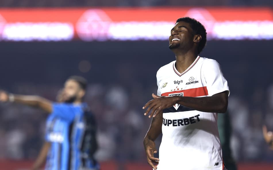 Crespo prepara nova função para promessa no São Paulo