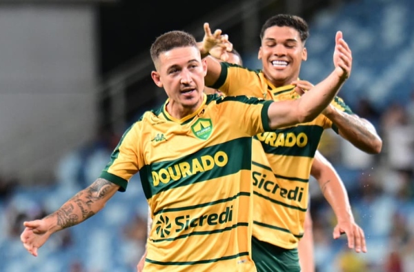 Cuiabá vence o Amazonas, entra no G4 e ‘afunda’ rival na zona de rebaixamento da Série B