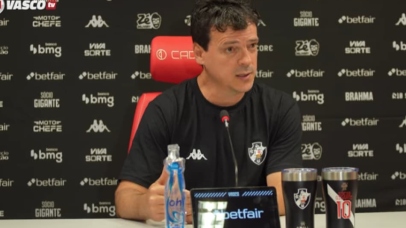 Diniz elogia desempenho do Vasco e critica a arbitragem: ‘Queremos critério’