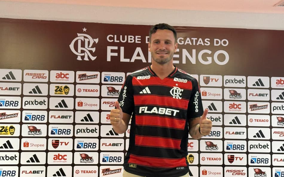 Emerson Royal e Saúl Ñíguez serão apresentados à torcida do Flamengo no Maracanã
