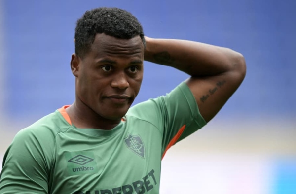 Entenda por que o Fluminense terá ‘prejuízo duplo’ com a venda de Jhon Arias