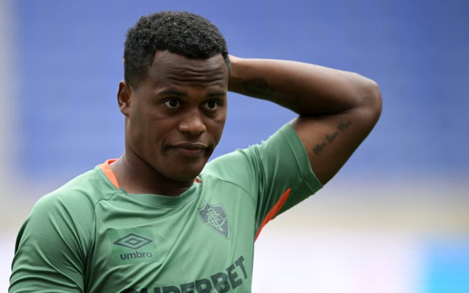 Entenda por que o Fluminense terá ‘prejuízo duplo’ com a venda de Jhon Arias