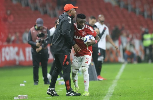 “Fica de positivo a reação”, avalia técnico do Internacional após empate