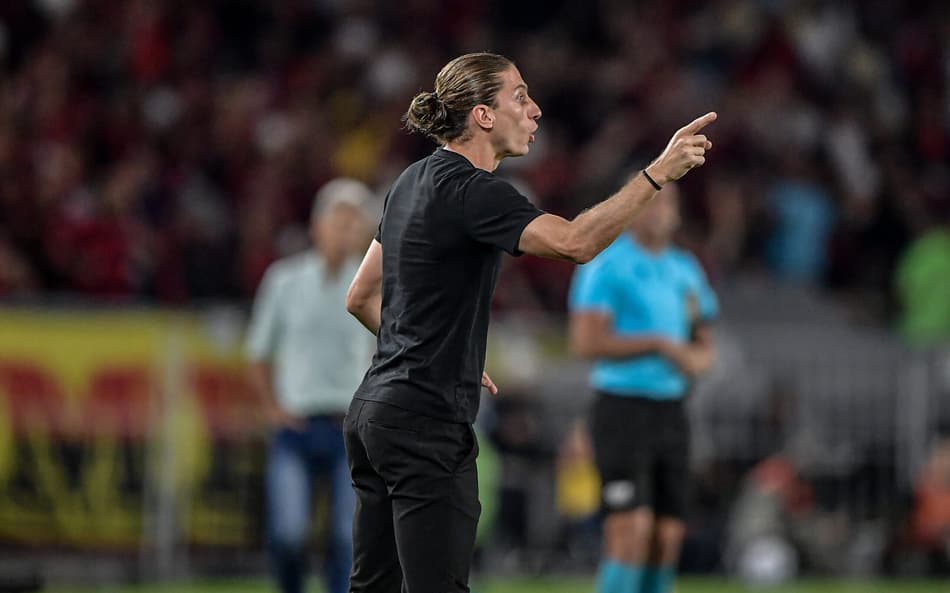 Filipe Luís elogia Pedro, herói do Flamengo contra o Fluminense: ‘Precisamos dele’
