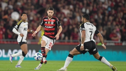 Flamengo derrota Atlético-MG e assume liderança do Brasileirão