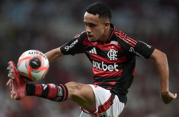Flamengo recusa proposta do Cruzeiro por Matheus Gonçalves