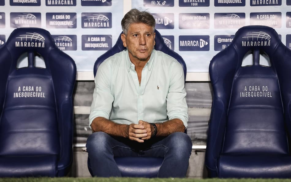 Fluminense mapeia carências no elenco e busca reforços no mercado