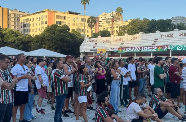 Fluminense x Inter de Milão: assista à festa tricolor em Laranjeiras