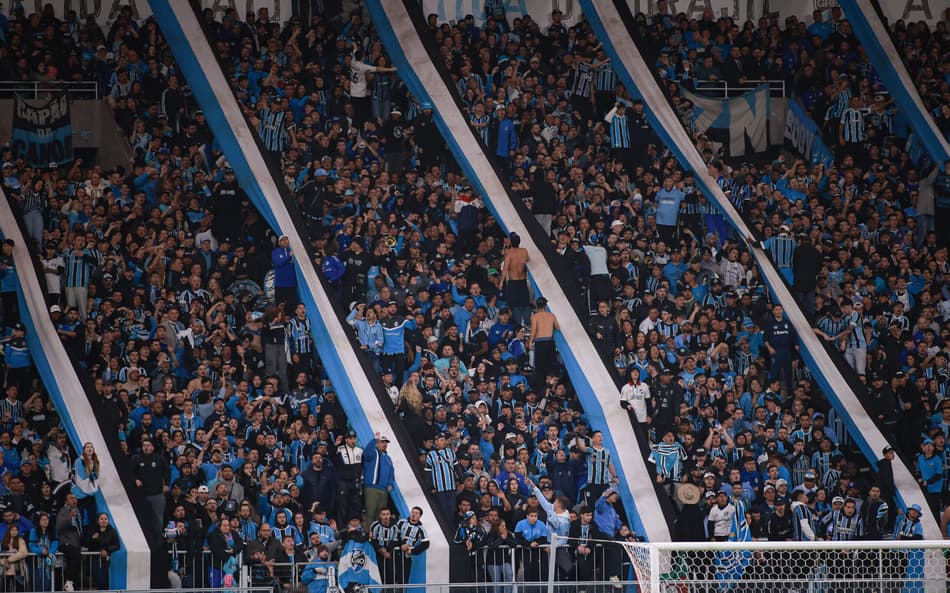 Ingressos de Grêmio x Fortaleza estão à venda: veja preços e onde comprar