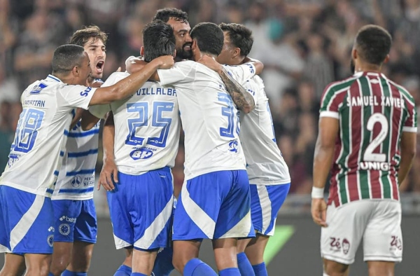 Jardim tenta conter euforia com liderança do Cruzeiro no Brasileiro