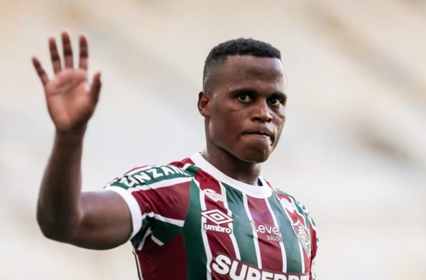 Jhon Arias exalta Fluminense em despedida: ‘O clube que mudou a minha vida’