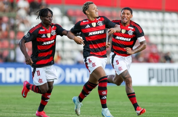 Jogos de hoje: quem joga no futebol e onde assistir ao vivo (10/07/2025)