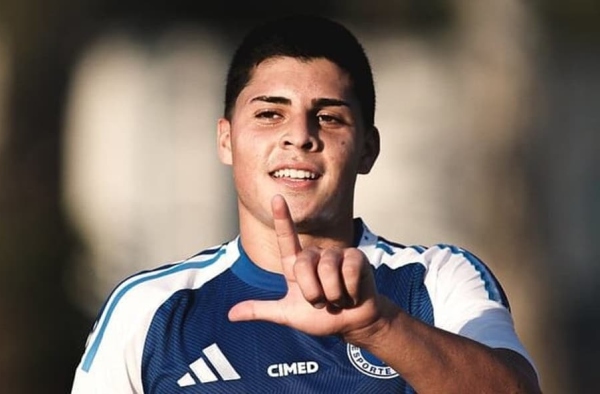 Joia da base do Cruzeiro é novidade em treino na Toca da Raposa